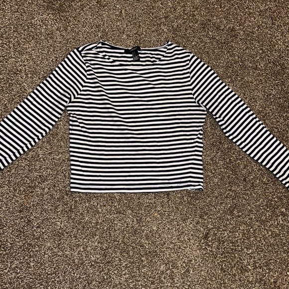 Forever 21 Striped Long Sleeve Crop Top - Picture 2 of 3